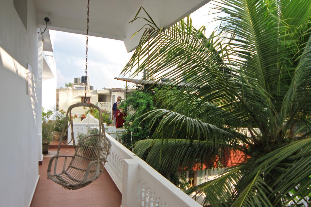 Daphne Hotel Mamallapuram Exterior foto